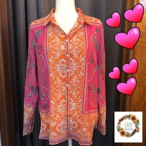 NWT Bright, Fun and Super cute button down top 🌸